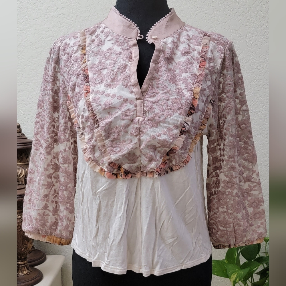 Anthropologie tiny petite top